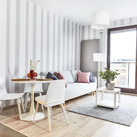 Apartment Siedmiogrodzka P&o Serviced Warsaw
