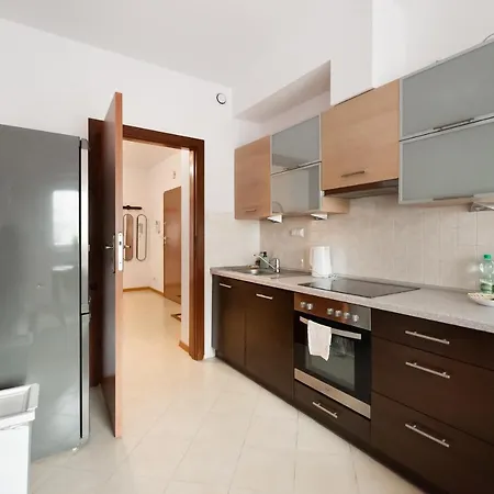 Wola Sunshine Free Parking Apartment *