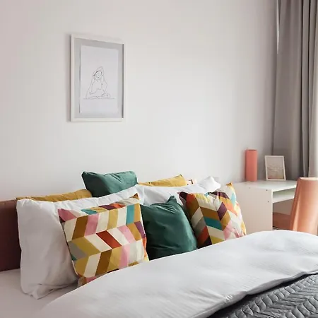 Wola Sunset Free Parking Apartament *
