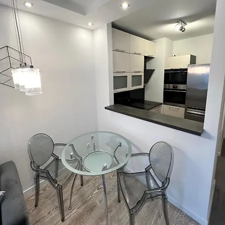 Apartment Wola *