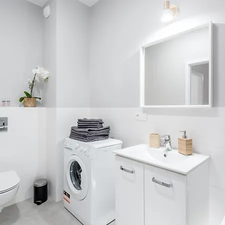 Apartment North