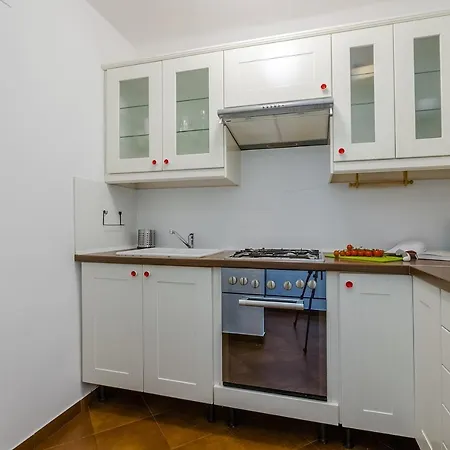 Shortstaypoland Grzybowska Apartment Warsaw