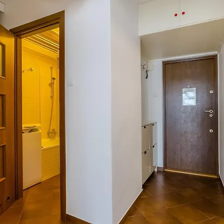 Shortstaypoland Grzybowska * Warsaw