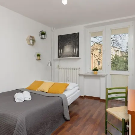 Spacious Astronaut's Wlochy By Renters Apartment *