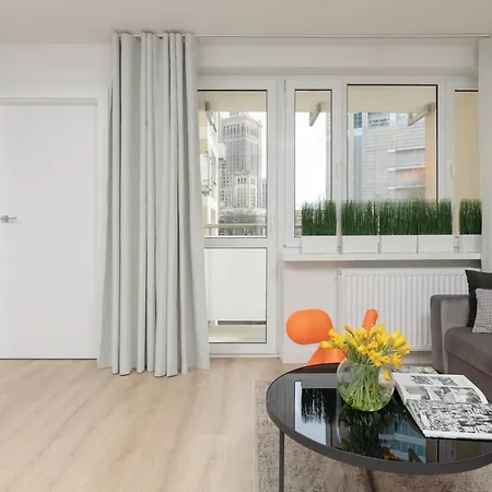 Lägenhet Center By Renters Warszawa