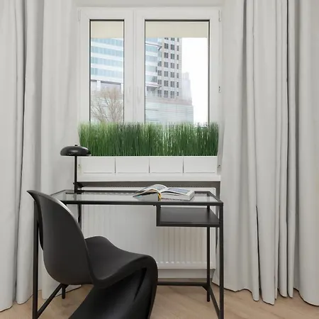 Center By Renters Warszawa