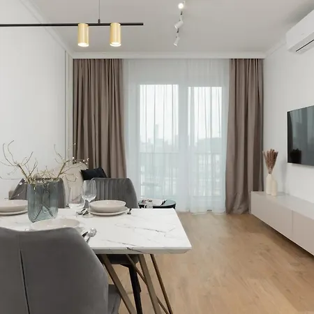 Apartment Luxury With Air-conditioning Guminska By Renters Prestige