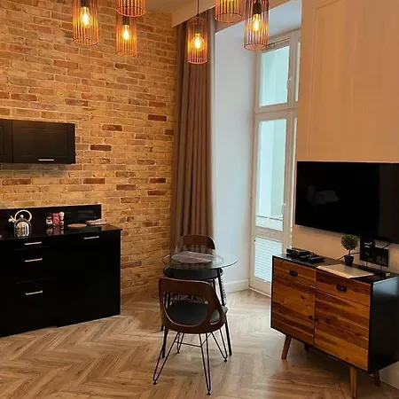 Διαμέρισμα Luxury In The Center , Wi-fi - By Hik