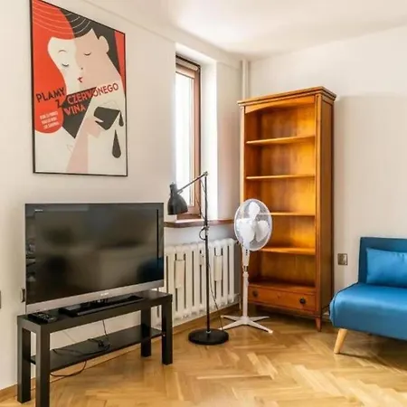 Apartment Zamkniete Center Twarda - Spacious One Bedroom *