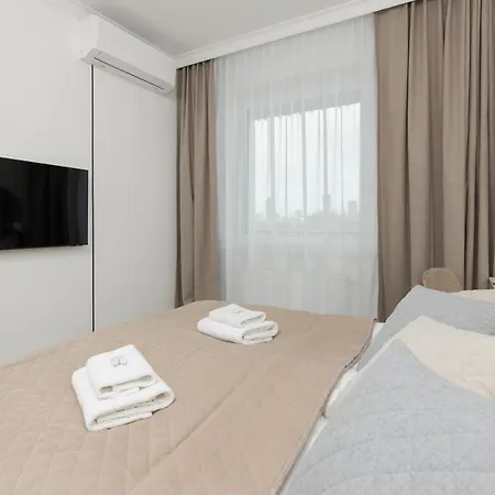 Luxury With Air-conditioning Guminska By Renters Prestige Warsaw