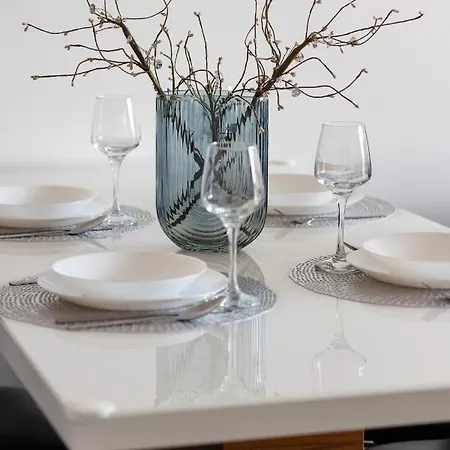 Apartment Glamorous Wilanow By Renters