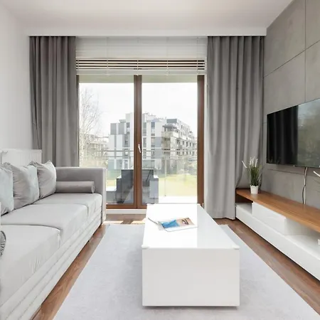 Glamorous Wilanow By Renters Warsaw