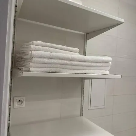 Apartament Stary Mokotow, Z Ogrodkiem Warszawa