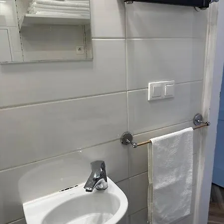 Apartament Stary Mokotow, Z Ogrodkiem *