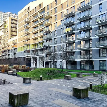 Bliska Wola, Apartament 3 Pokoje Z 40m2 Ogrodkiem Apartment Warsaw