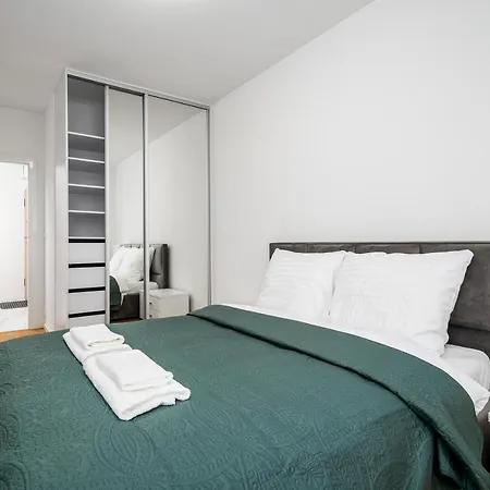 1 Sierpnia Street Apartment