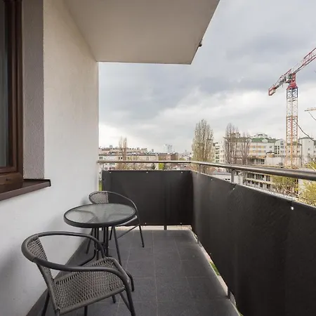 Apartament Arte Praga Koneser Warszawa