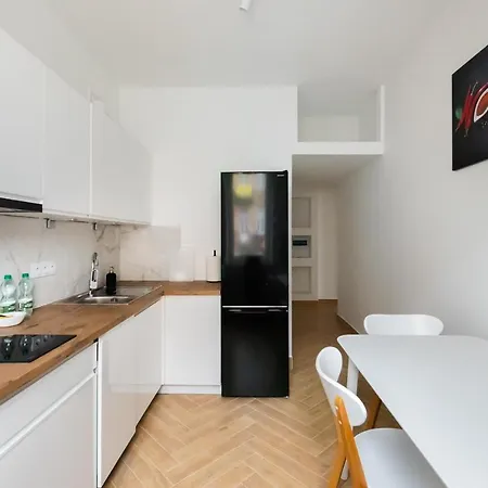 Apartament Marszalkowska White & Black *