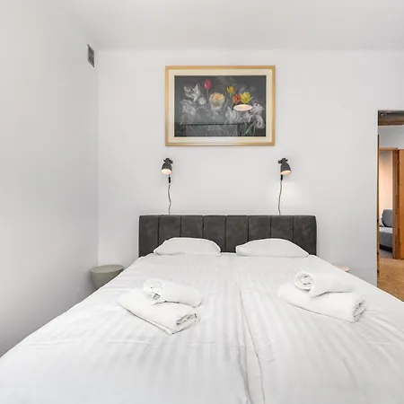 Apartament Bialobrzeska 30 By Homeprime *