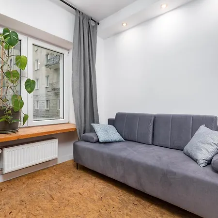 Bialobrzeska 30 By Homeprime Apartament