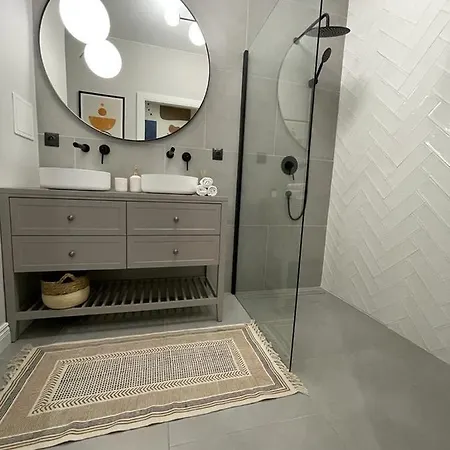 Premium By B2 Apartment *