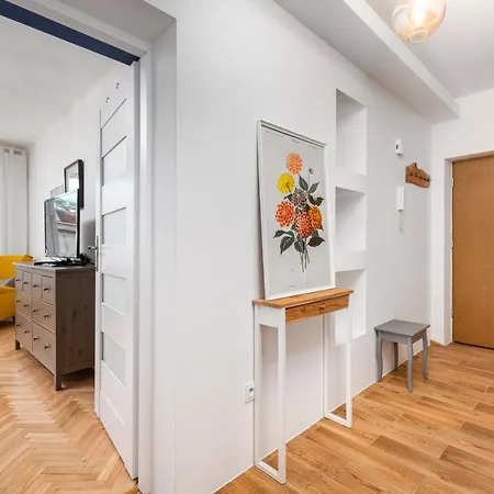 Apartament Gagarina 13 By Homeprime