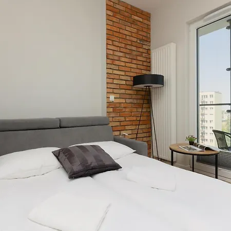 Aparthotel Wola Business Kasprzaka By Renters Warsaw