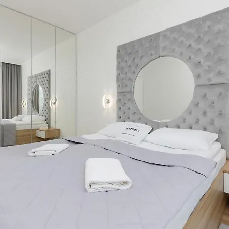 Апартаменты Praga Arte With Parking & Balcony By Renters *
