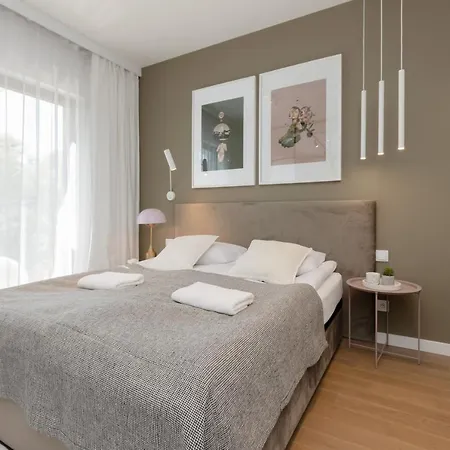 Boutiq Park Elegant With Parking By Renters