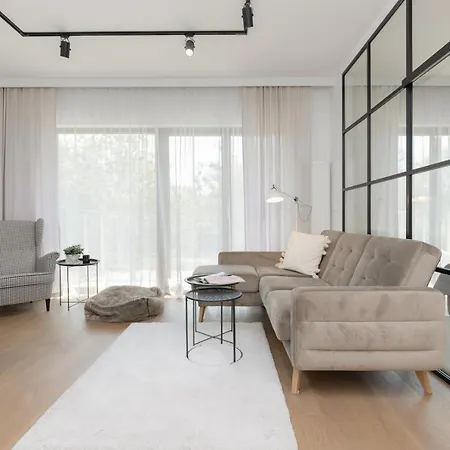 Boutiq Park Elegant With Parking By Renters