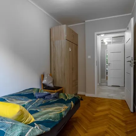 Apartment Center Classicrooms *