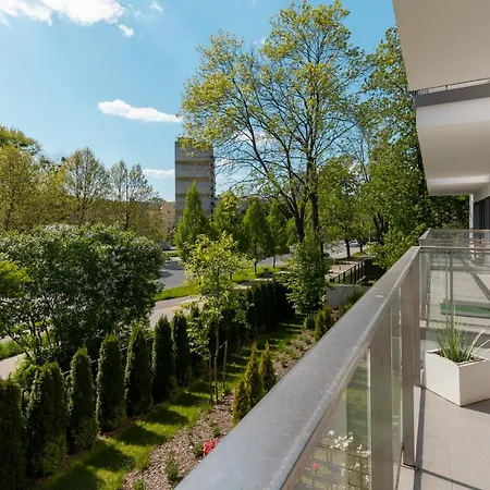 Boutiq Park Elegant With Parking By Renters Apartament *