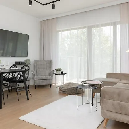 Apartament Boutiq Park Elegant With Parking By Renters *