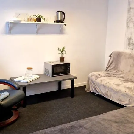 Przytulny Prywatny W Scislym Centrum Warszawy 4 Guest house