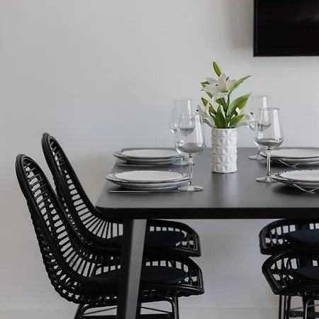 Apartament Boutiq Park Elegant With Parking By Renters