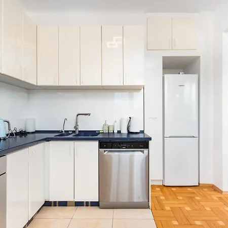 Bialobrzeska 22 By Homeprime Warsaw