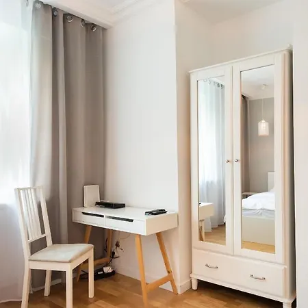 Apartament Ogrodowa White