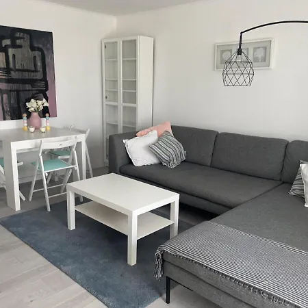 Apartament Polna Metro