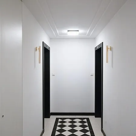 Szwedzka 4 Studio + Balcony Apartment