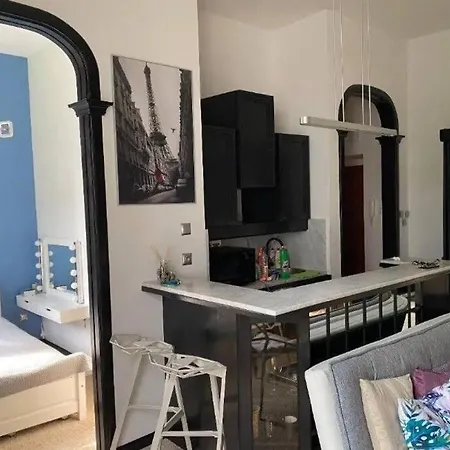 Emilii Plater 36, Centrum Apartment