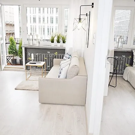 Golden View Apartment