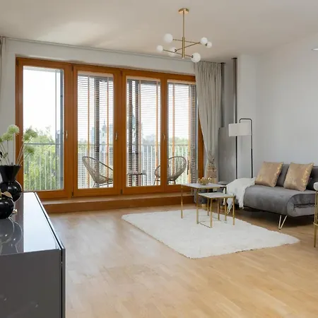 Golden Sands Piaskowa With Parking & Balcony By Renters * Warsaw