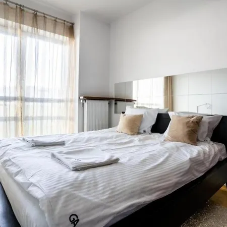 Platinum Towers - Huge - Luxury Building - Next To Browary Warszawskie *