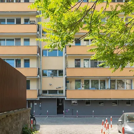 Grojecka Studio For 3 Guests With Balcony By Renters Apartament Warszawa