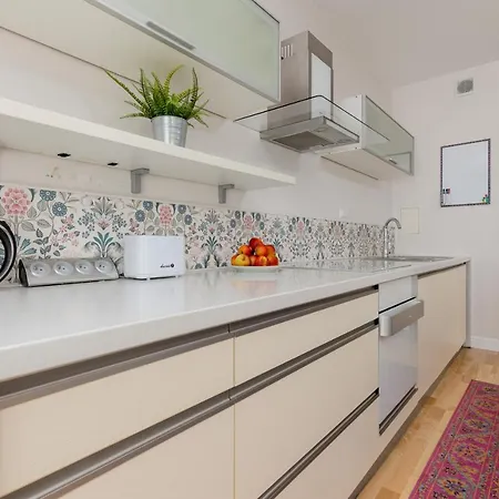 Apartment Wincentego Park By Renters *