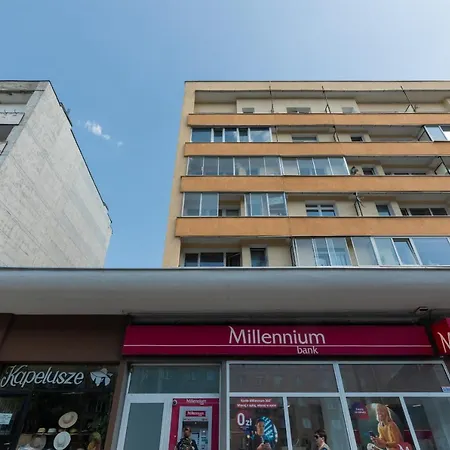 Grojecka Studio For 3 Guests With Balcony By Renters * Warszawa