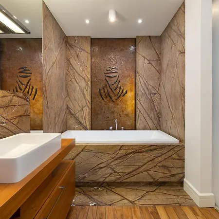 Ecru 3-bedroom Luxurious Wwa21 Apartment Warsaw