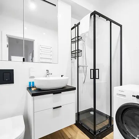 Dzielna Standard Apartament Warszawa