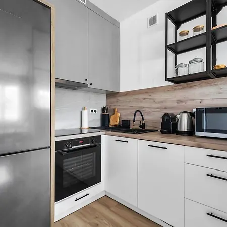 Apartment Powisle Business - Balcony, Workspace - By Rentujemy Warsaw