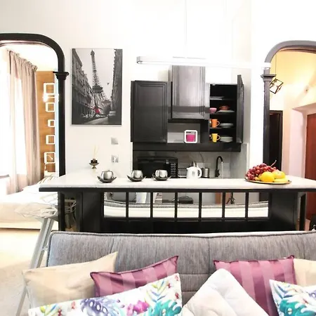 Emilii Plater 36, Centrum Apartment Warsaw